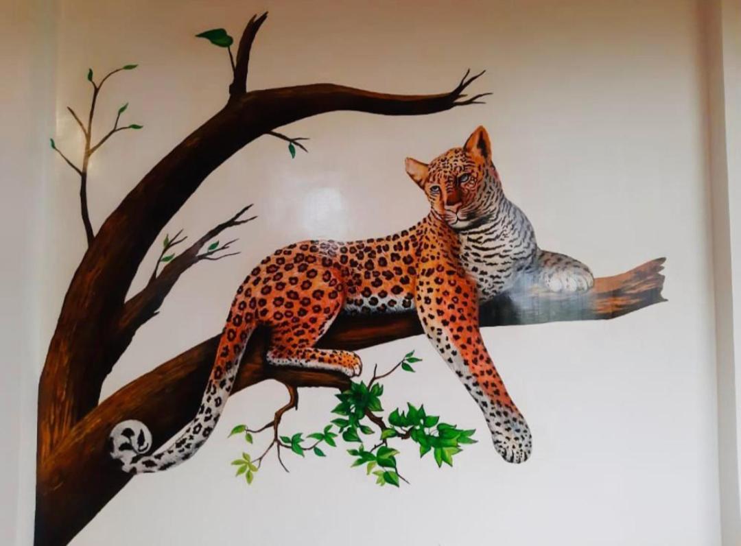Leopard Farmhouse Mhow Exteriör bild